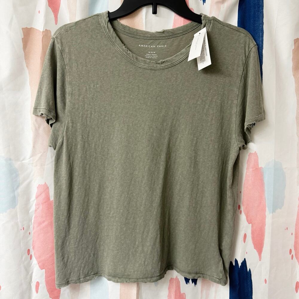American Eagle Olive Green Crew Neck Distressed Boyfriend T-Shirt Size Medium